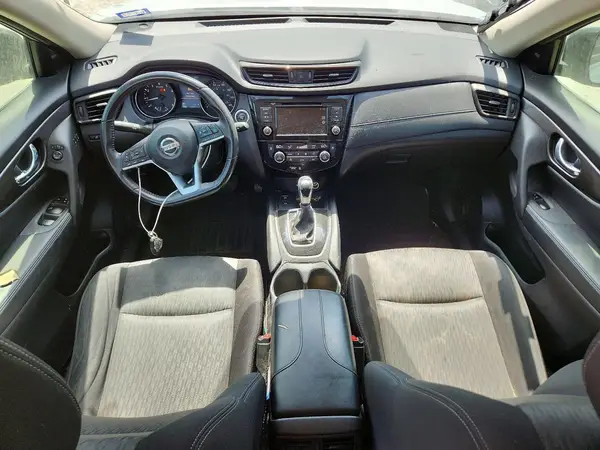 JN8AT2MT1KW256681 2019 NISSAN ROGUE - Image 8