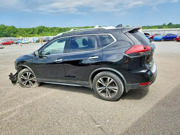 JN8AT2MT1KW258818 2019 NISSAN ROGUE - Image 2