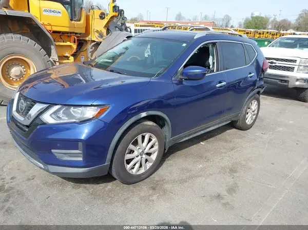 JN8AT2MT1KW260052 2019 NISSAN ROGUE - Image 2