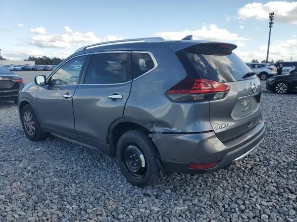 JN8AT2MT1KW260567 2019 NISSAN ROGUE - Image 2