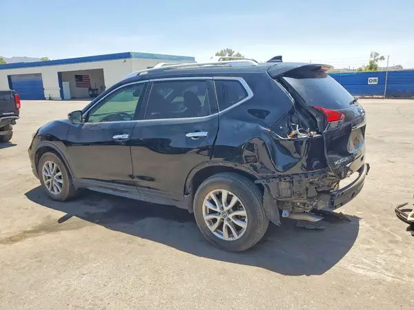 JN8AT2MT1KW261041 2019 NISSAN ROGUE - Image 2