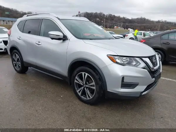 JN8AT2MT1KW265574 2019 NISSAN ROGUE - Image 1