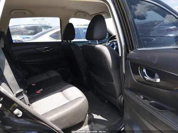 JN8AT2MT1KW267518 2019 NISSAN ROGUE - Image 8