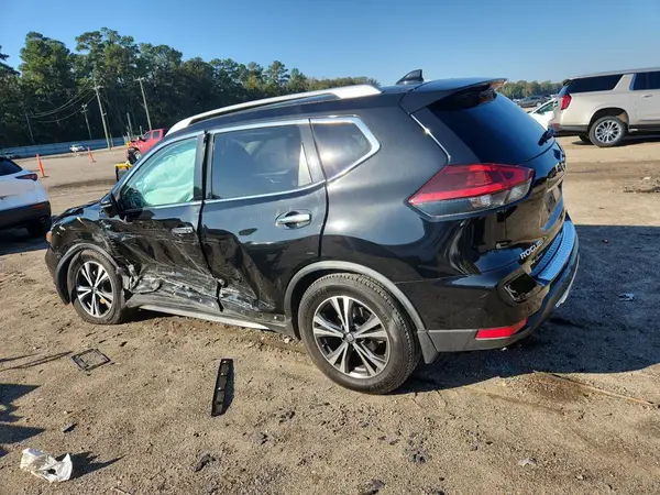 JN8AT2MT1KW268796 2019 NISSAN ROGUE - Image 2