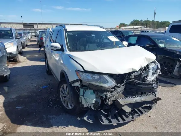 JN8AT2MT1KW501060 2019 NISSAN ROGUE - Image 1