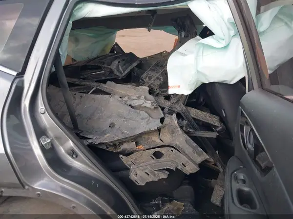 JN8AT2MT1KW502547 2019 NISSAN ROGUE - Image 8