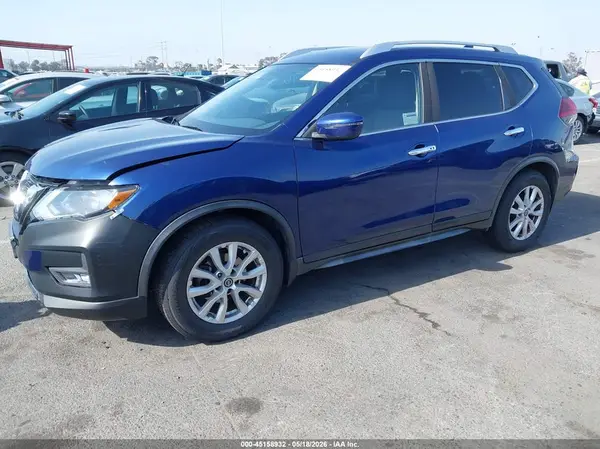JN8AT2MT1KW503245 2019 NISSAN ROGUE - Image 2