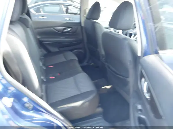 JN8AT2MT1KW503245 2019 NISSAN ROGUE - Image 8