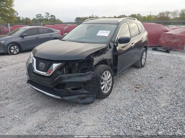 JN8AT2MT1KW504038 2019 NISSAN ROGUE - Image 2
