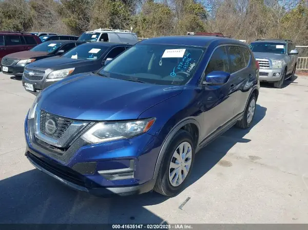 JN8AT2MT1KW504864 2019 NISSAN ROGUE - Image 2