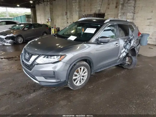 JN8AT2MT1LW003328 2020 NISSAN ROGUE - Image 2