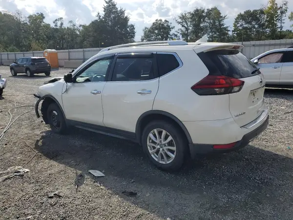 JN8AT2MT1LW011073 2020 NISSAN ROGUE - Image 2