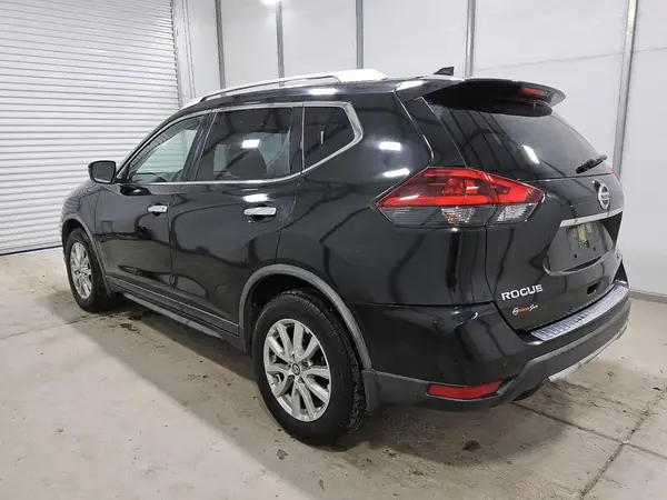 JN8AT2MT1LW014765 2020 NISSAN ROGUE - Image 2