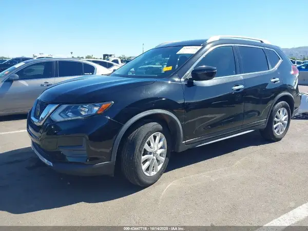 JN8AT2MT1LW032182 2020 NISSAN ROGUE - Image 2