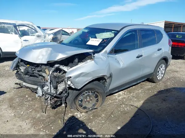 JN8AT2MT1LW033932 2020 NISSAN ROGUE - Image 2