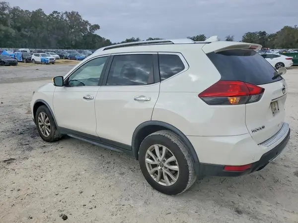 JN8AT2MT1LW036586 2020 NISSAN ROGUE - Image 2