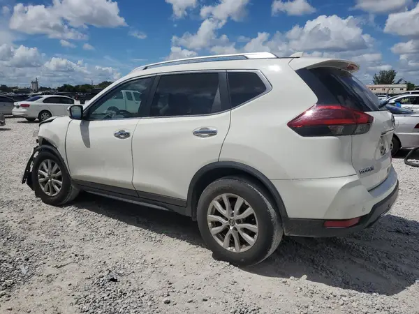JN8AT2MT1LW038516 2020 NISSAN ROGUE - Image 2