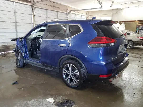 JN8AT2MT1LW043389 2020 NISSAN ROGUE - Image 2