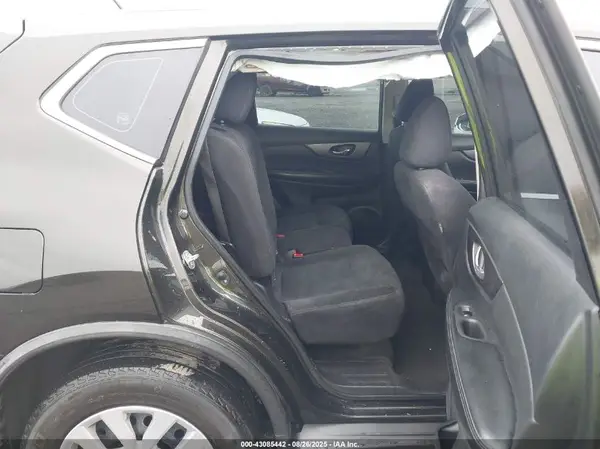 JN8AT2MT2GW000766 2016 NISSAN ROGUE - Image 8