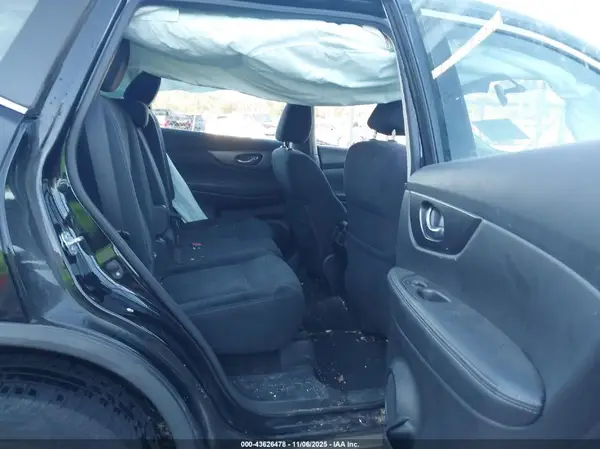 JN8AT2MT2GW007104 2016 NISSAN ROGUE - Image 8