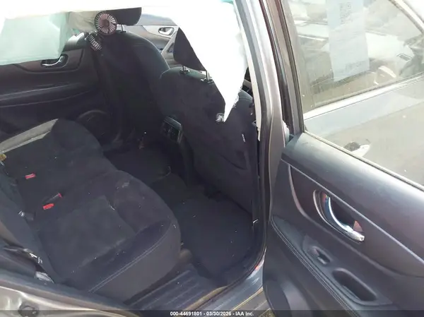 JN8AT2MT2GW008642 2016 NISSAN ROGUE - Image 8