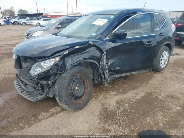 JN8AT2MT2GW009340 2016 NISSAN ROGUE - Image 2