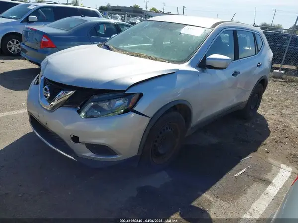 JN8AT2MT2GW010360 2016 NISSAN ROGUE - Image 2