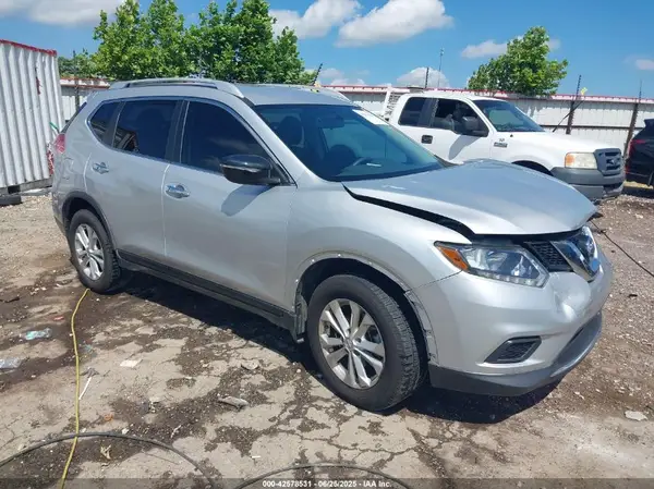 JN8AT2MT2GW013890 2016 NISSAN ROGUE - Image 1