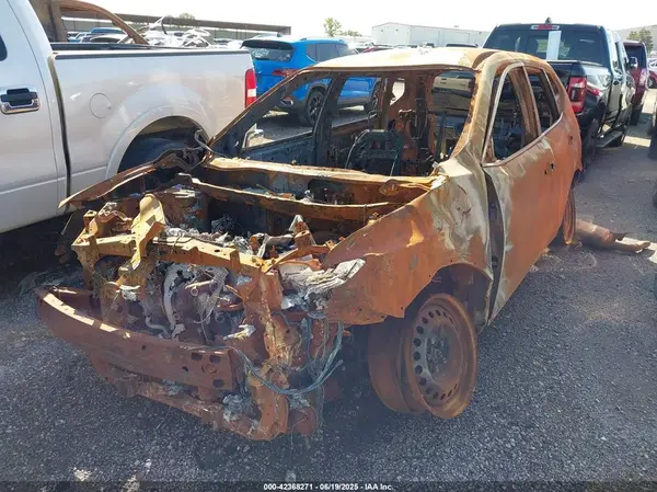 JN8AT2MT2GW015445 2016 NISSAN ROGUE - Image 2
