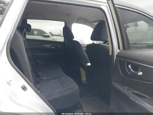 JN8AT2MT2GW017535 2016 NISSAN ROGUE - Image 8