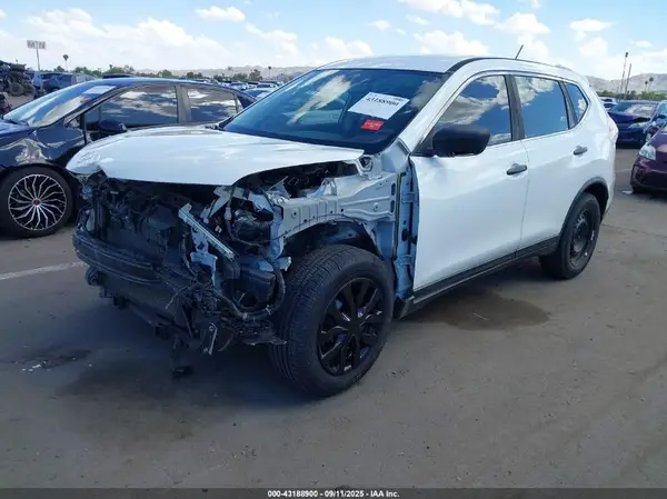 JN8AT2MT2GW022363 2016 NISSAN ROGUE - Image 2
