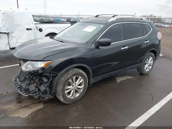 JN8AT2MT2GW027689 2016 NISSAN ROGUE - Image 2