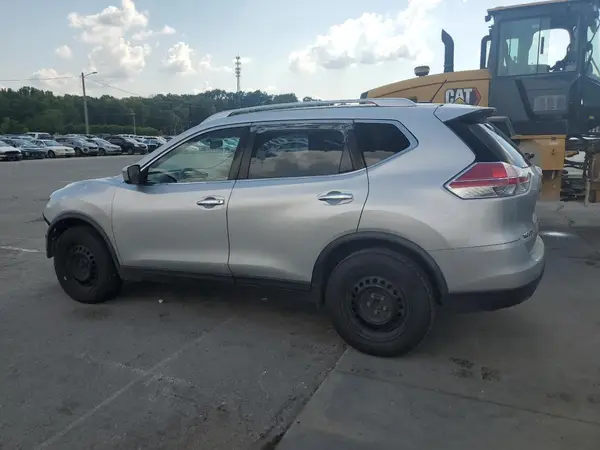 JN8AT2MT2GW027949 2016 NISSAN ROGUE - Image 2