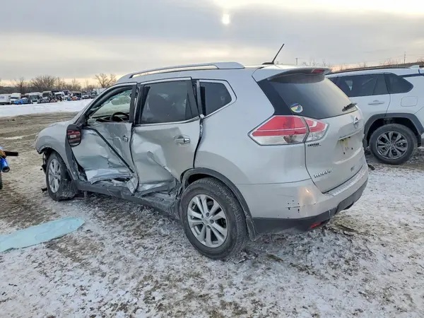 JN8AT2MT2GW030771 2016 NISSAN ROGUE - Image 2