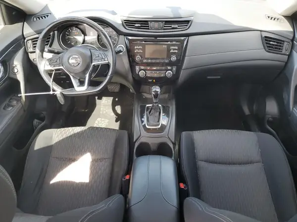 JN8AT2MT2HW131617 2017 NISSAN ROGUE - Image 8