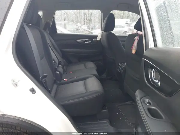 JN8AT2MT2HW135442 2017 NISSAN ROGUE - Image 8