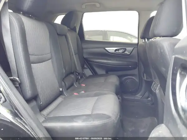 JN8AT2MT2HW135702 2017 NISSAN ROGUE - Image 8