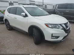JN8AT2MT2HW137773 2017 NISSAN ROGUE