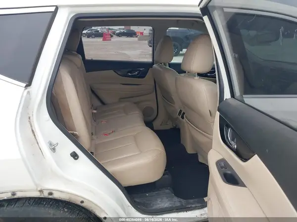 JN8AT2MT2HW139104 2017 NISSAN ROGUE - Image 8