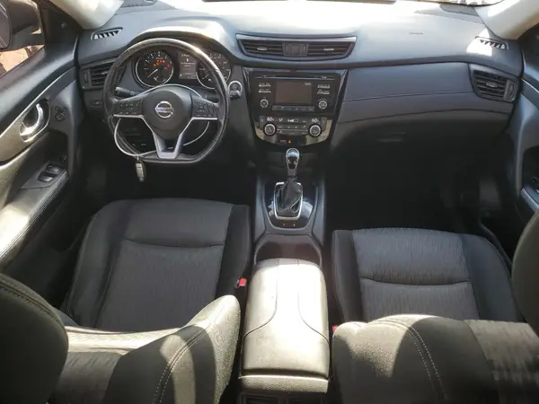JN8AT2MT2HW139202 2017 NISSAN ROGUE - Image 8