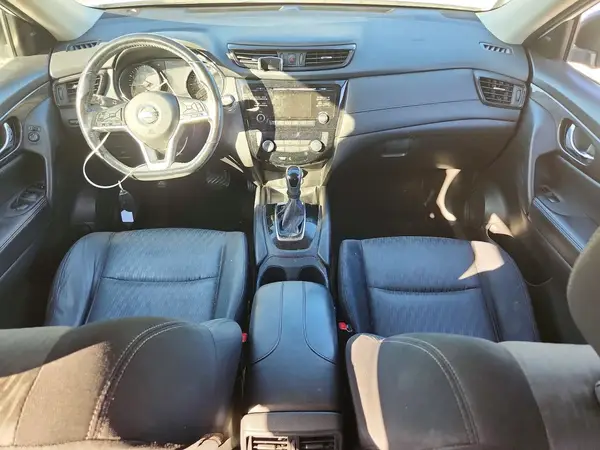 JN8AT2MT2HW142617 2017 NISSAN ROGUE - Image 8