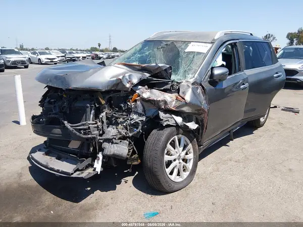 JN8AT2MT2HW142679 2017 NISSAN ROGUE - Image 2