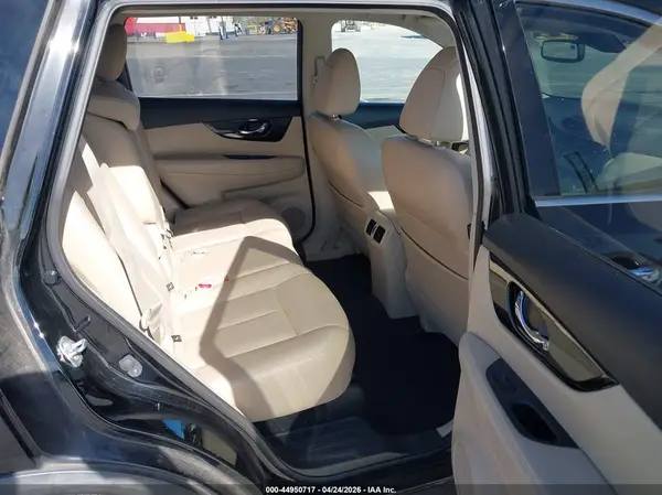 JN8AT2MT2HW143346 2017 NISSAN ROGUE - Image 8