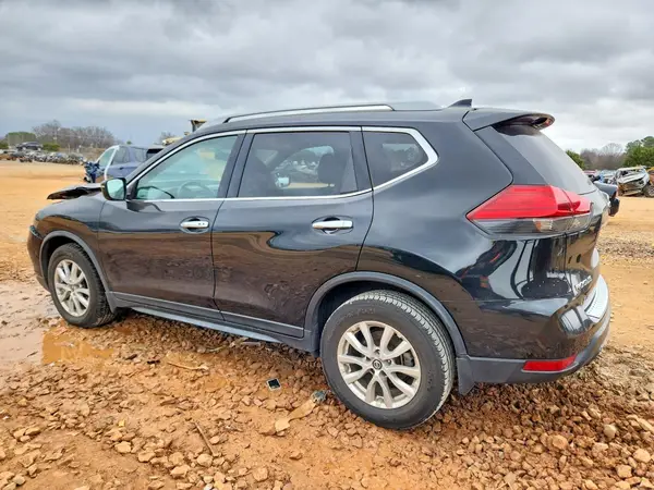 JN8AT2MT2HW144755 2017 NISSAN ROGUE - Image 2