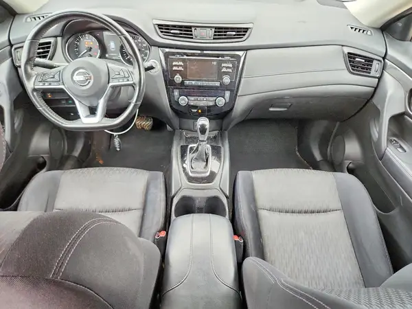 JN8AT2MT2HW144755 2017 NISSAN ROGUE - Image 8