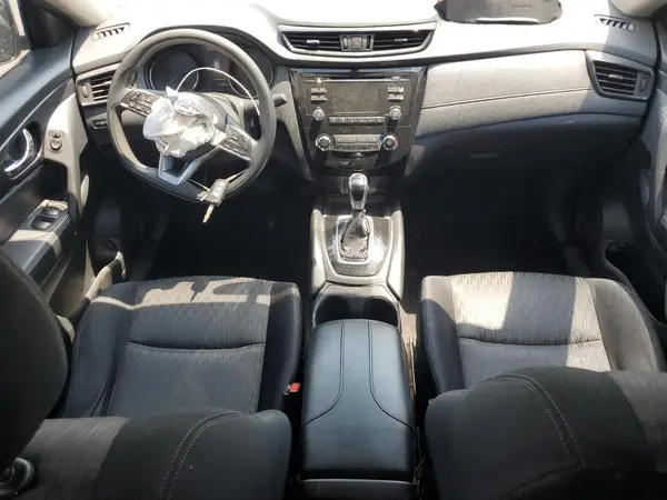JN8AT2MT2HW145632 2017 NISSAN ROGUE - Image 8
