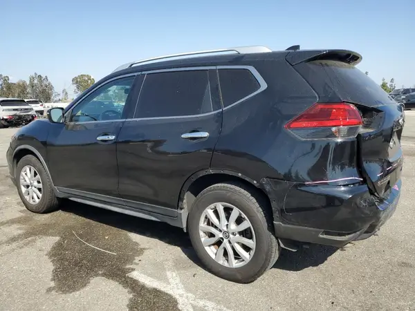 JN8AT2MT2HW145890 2017 NISSAN ROGUE - Image 2