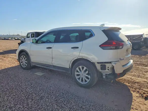 JN8AT2MT2HW146697 2017 NISSAN ROGUE - Image 2
