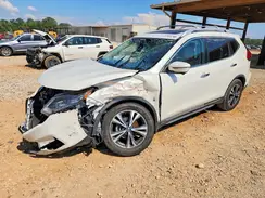 JN8AT2MT2HW380936 2017 NISSAN ROGUE