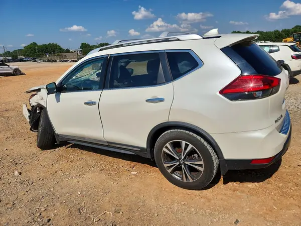 JN8AT2MT2HW380936 2017 NISSAN ROGUE - Image 2